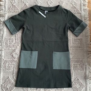 🌻 3 for $25 NWT Asos mod shift dress with pockets